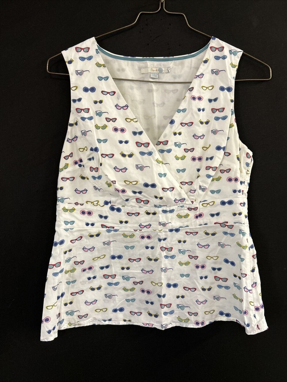 Boden Women's Sleeveless Top Blouse V Neck Wrap Sunglasses Print Size 10 Side